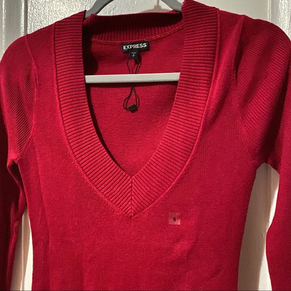 ❌SOLD❌Express V-neck Deep Red Sweater Size S - Picture 2 of 4